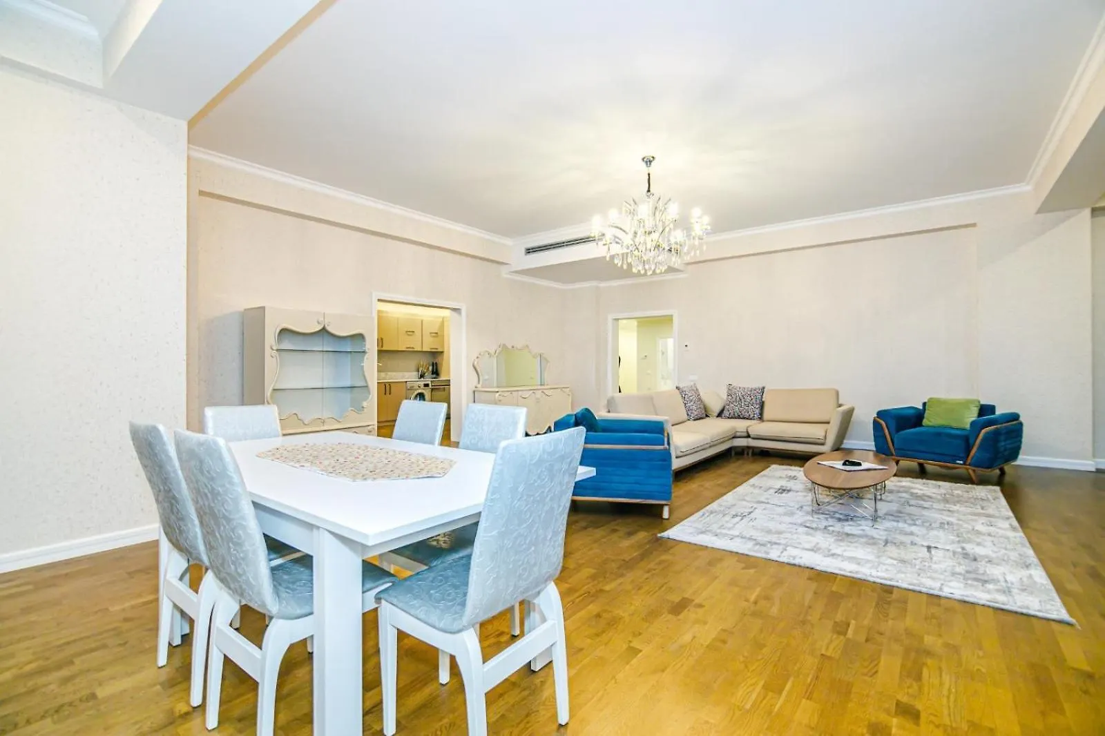 Luxary Home Vip Mariott Baky 0*,